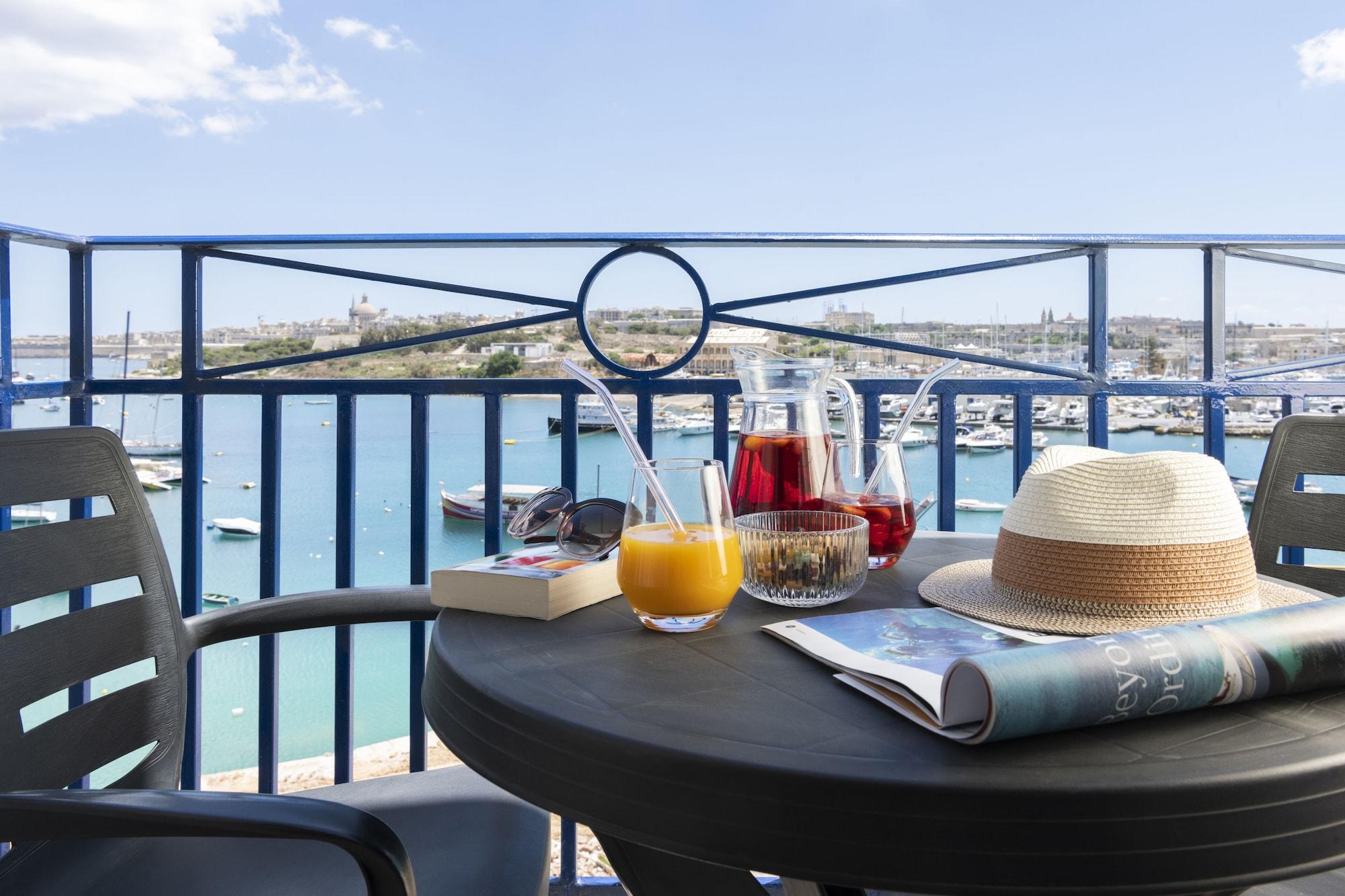 Hotel Waterfront 4*